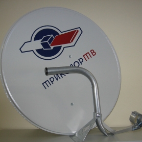 Антенна спутниковая СТВ-0,6-1.1 АУМ с логотипом «ТРИКОЛОР»